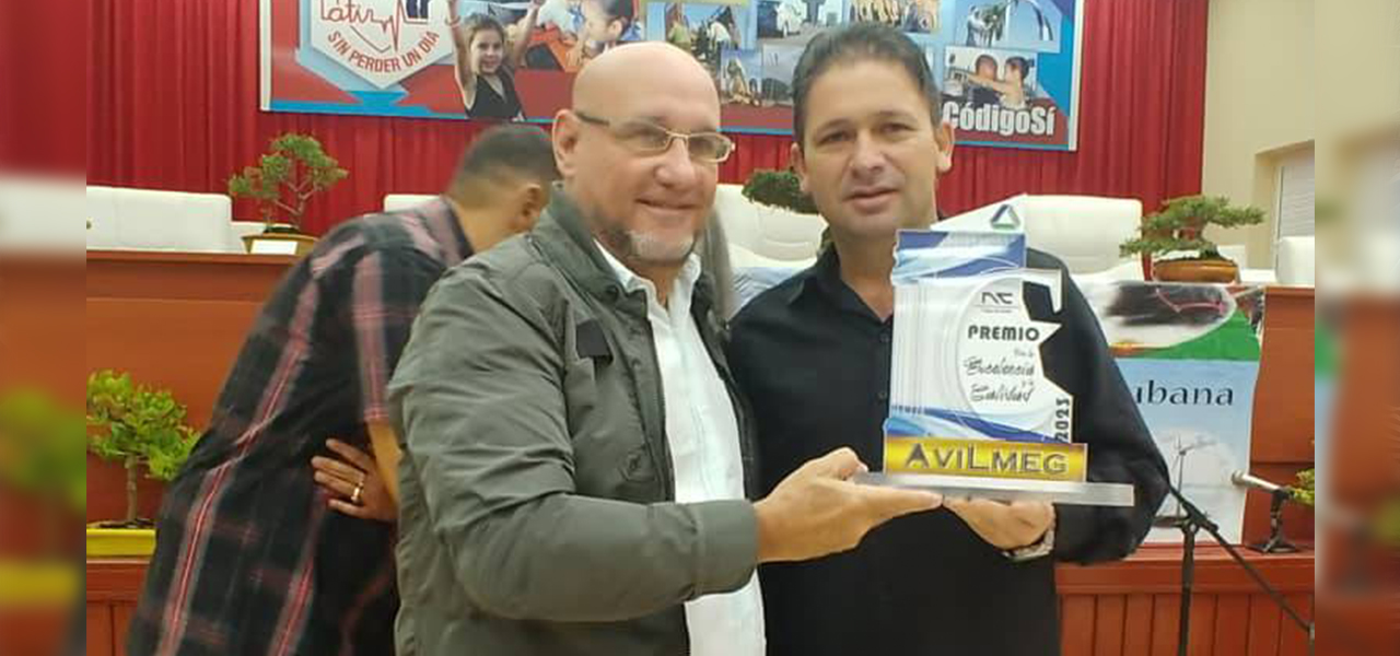 Lee más sobre el artículo Recibe Avilmat Premio a la Excelencia por la Calidad Empresarial