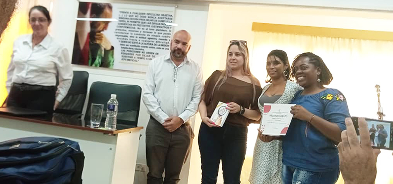 En este momento estás viendo Reconocen labor destacada de Avilmat en comunicación social